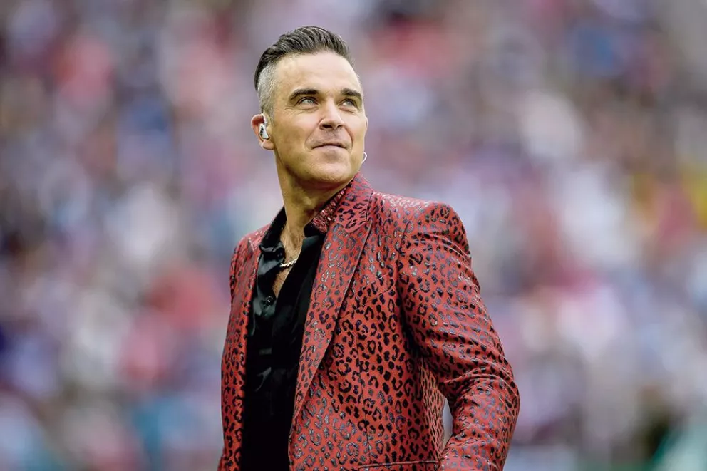 Robbie Williams celebra 25 años de carrera solista con nuevo disco