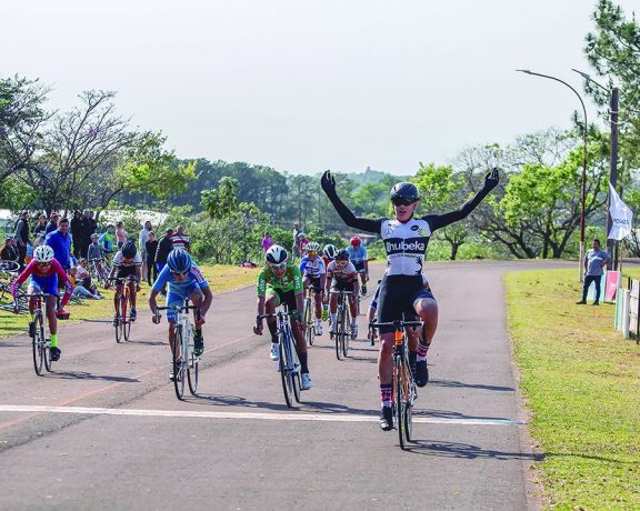 Misiones recibió la 4ª fecha del Campeonato Nacional Infanto Juvenil de Ciclismo