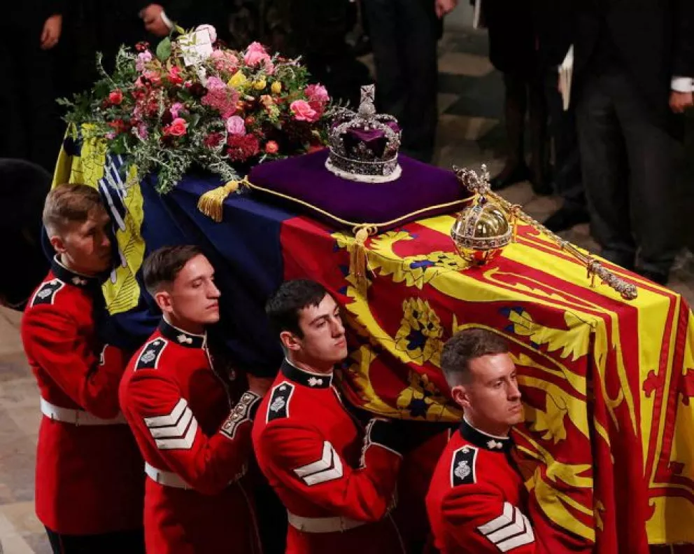 Comenzó el funeral de la reina Isabel II en la Abadía de Westminster