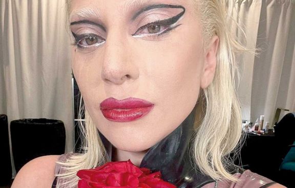 Lady Gaga, angustiada  por suspender un show 