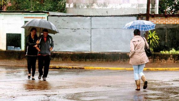 Anticipan lluvias y tormentas para el miércoles y jueves en la provincia 