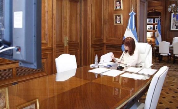 Cristina Fernández: "Ejerceré mi propia defensa"