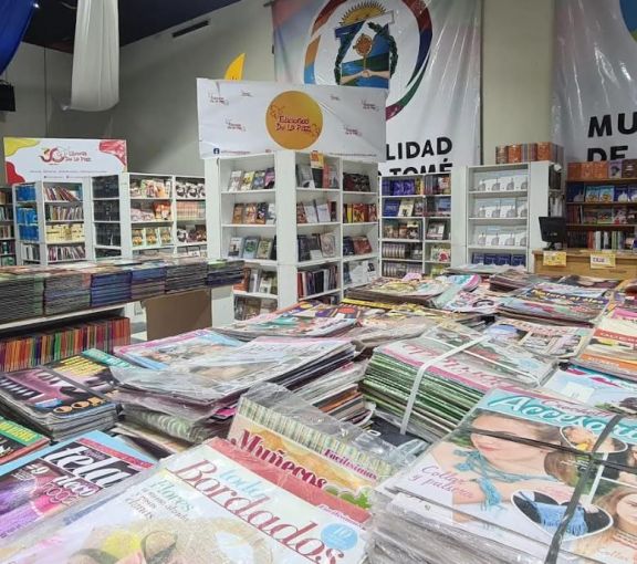 Cuestionan la contratación del espacio donde funciona la Feria del Libro en Santo Tomé