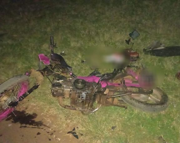 Dos motociclistas muertos al chocar de frente en Panambí