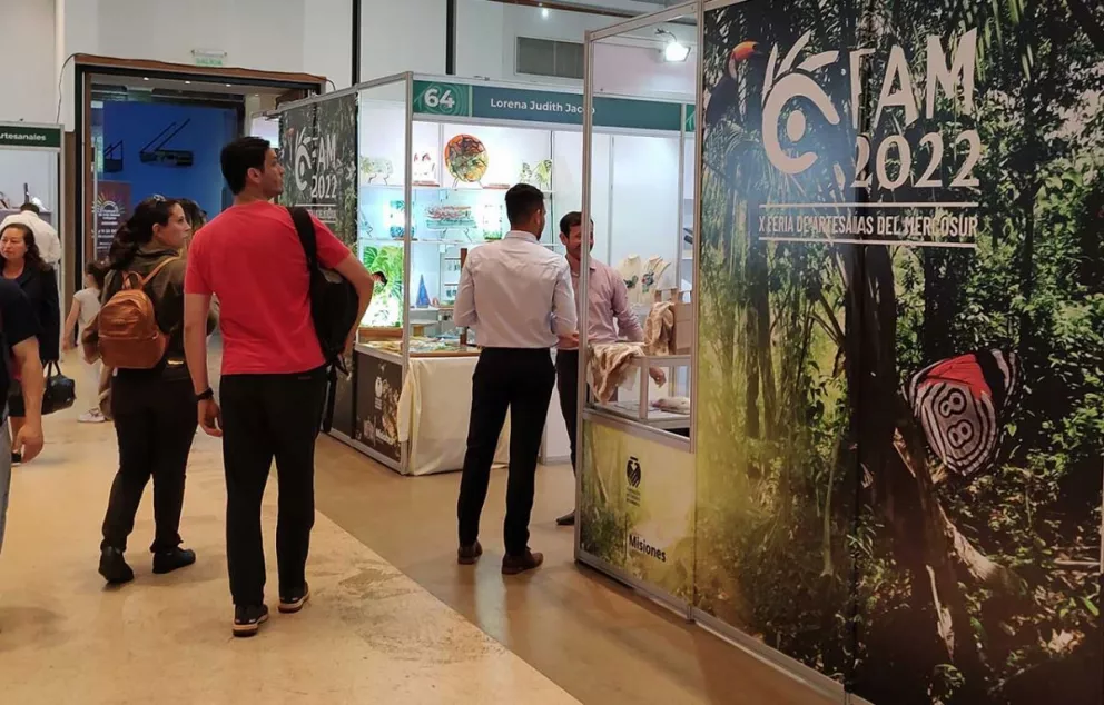 Finde XL en Misiones: abrió sus puertas la Feria de Artesanías del Mercosur en Iguazú