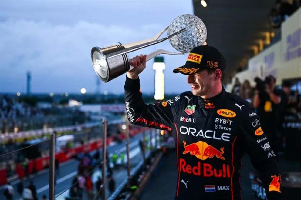 Verstappen es bicampeón de la Fórmula 1, tras ganar el GP de Japón
