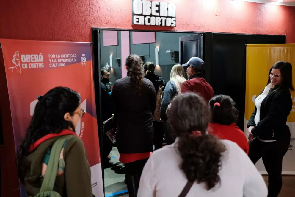 Oberá en Cortos estrenó la experiencia de cine distendido e inclusivo