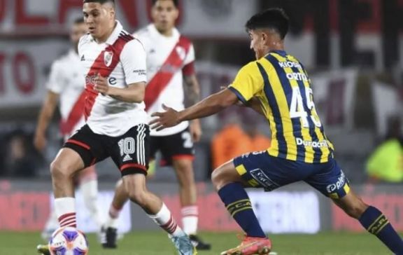 Juanfer Quintero podría haber jugado su último partido en River ante Rosario Central