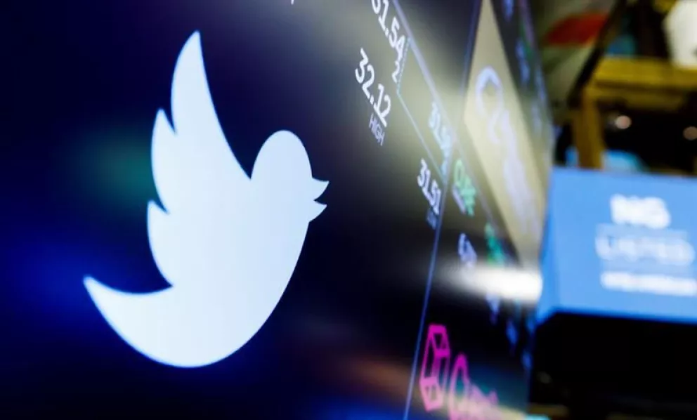 Caen las acciones de Twitter por una investigación del Gobierno de EEUU