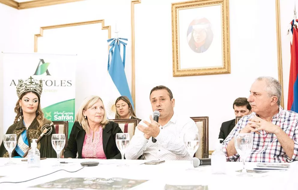 Herrera Ahuad, al anunciar línea de 500 Kv, criticó actitud de la oposición