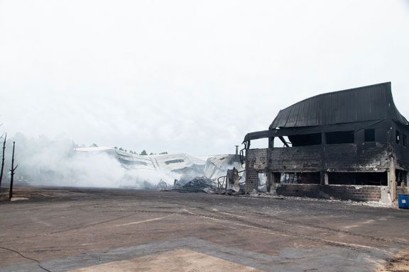 Incendio en la fábrica de resina: el calor del lugar no permitió pericias