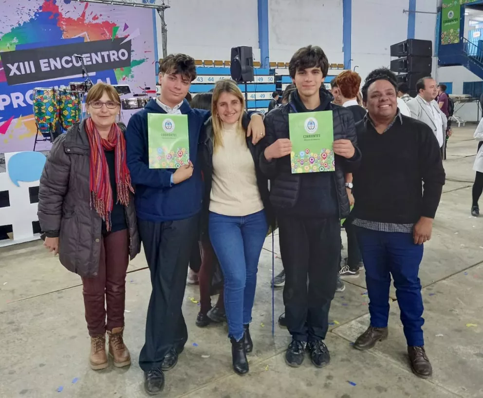 Parlamento Juvenil del Mercosur: dos santotomeños pasaron a la instancia nacional