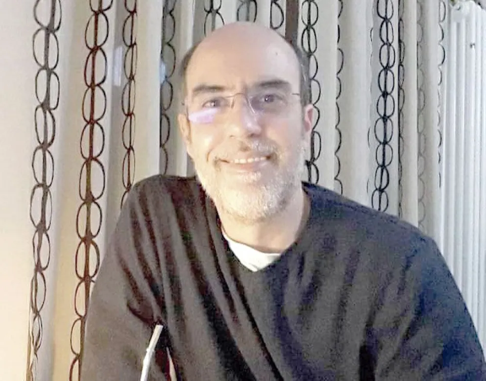 “Se aprende a amar un país”