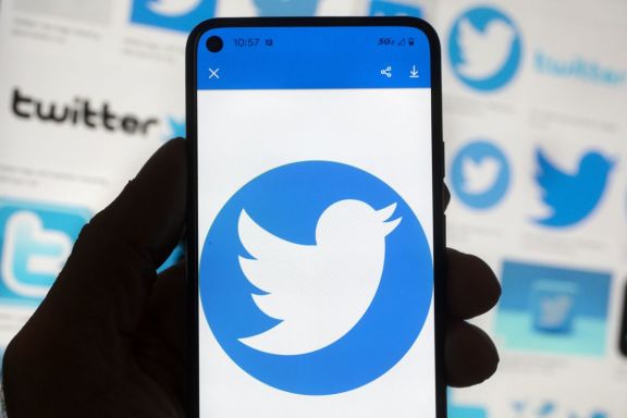 Twitter anuncia suscripción mensual con marca azul de autenticación como parte del servicio