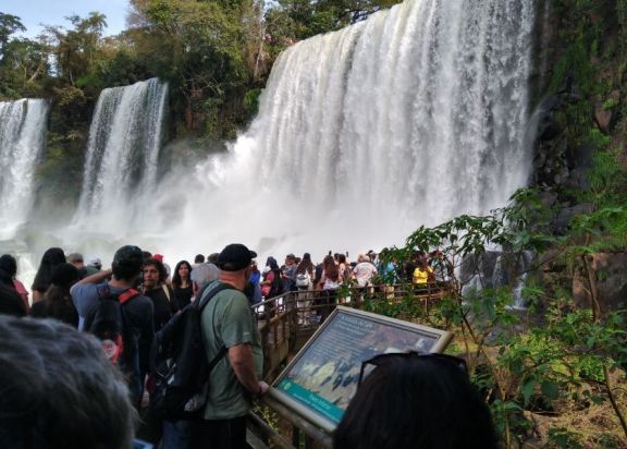 Récord: el turismo superó los 26 millones de pesos este fin de semana largo