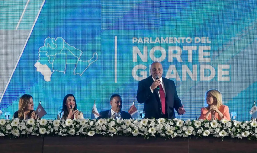 "Ninguna provincia del norte argentino se salva sola", aseguró Manzur ante los mandatarios del Norte Grande