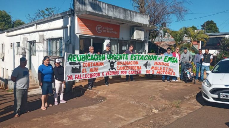 En Irigoyen se manifestaron pidiendo la reubicación de los generadores de Emsa
