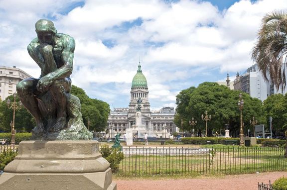 ‘El Pensador’ original de  Rodin está en Buenos Aires 