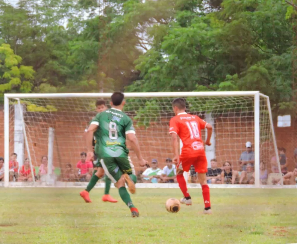 Mandiyú y Atlético Garuhapé; un clásico a puro goles