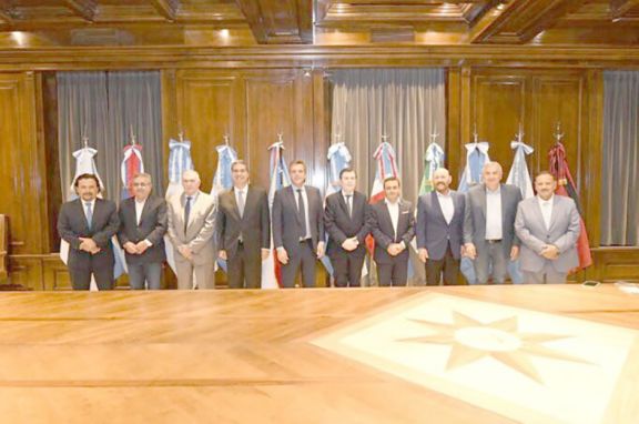 Gobernadores se reúnen hoy en la Provincia de Corrientes