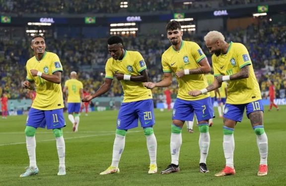 Brasil-Croacia se enfrentan en los cuartos de final: hora, formaciones y TV