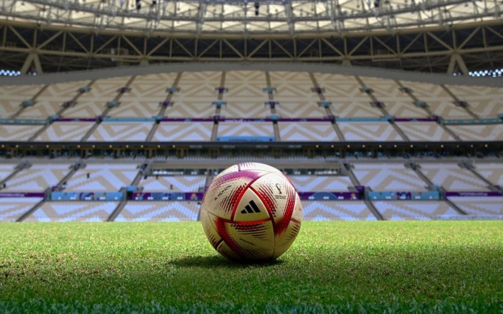 La FIFA cambia la pelota para los últimos cuatro partidos del Mundial de Qatar 2022