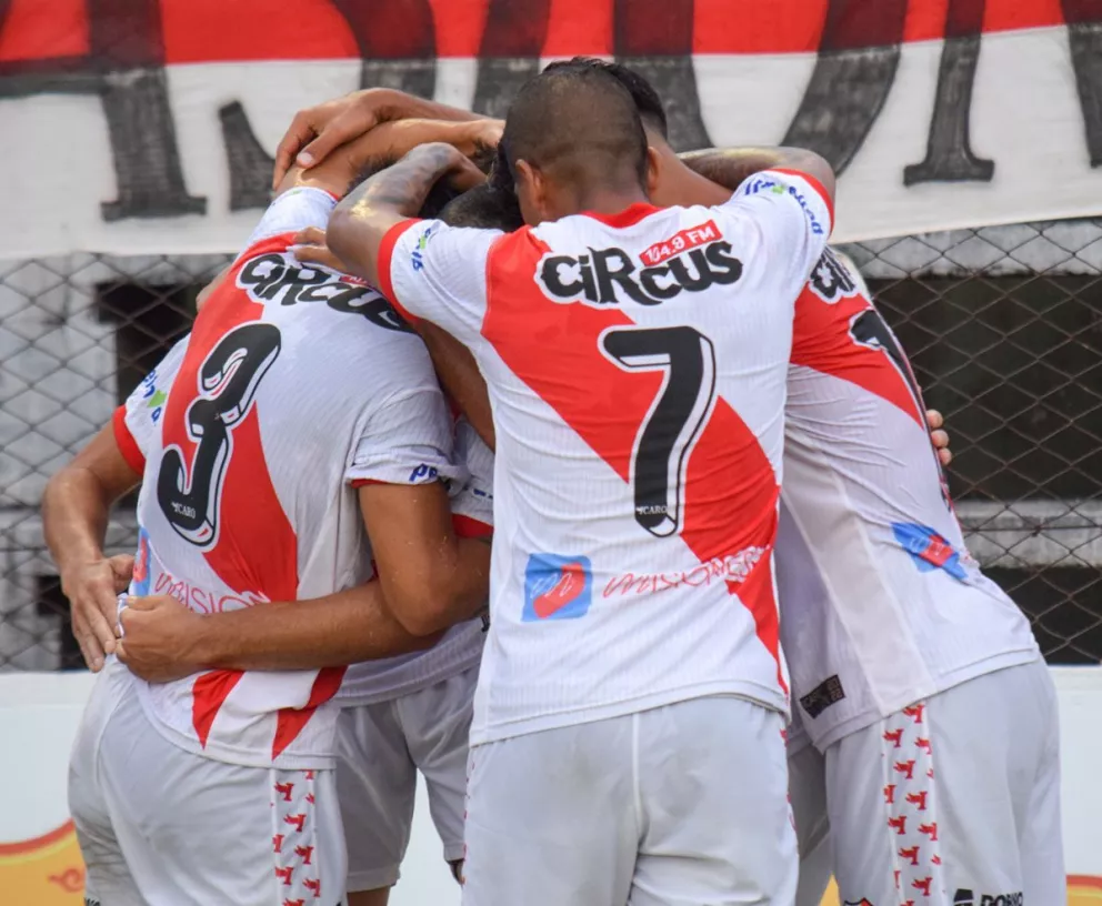 Regional: Guaraní venció 2 a 0 a La Picada y sacó ventaja en el primer duelo de cuartos