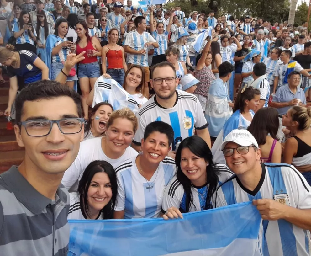 Iguazú, Eldorado, El Soberbio e Ituzaingó a puro festejos por la obtención de la Copa del Mundo