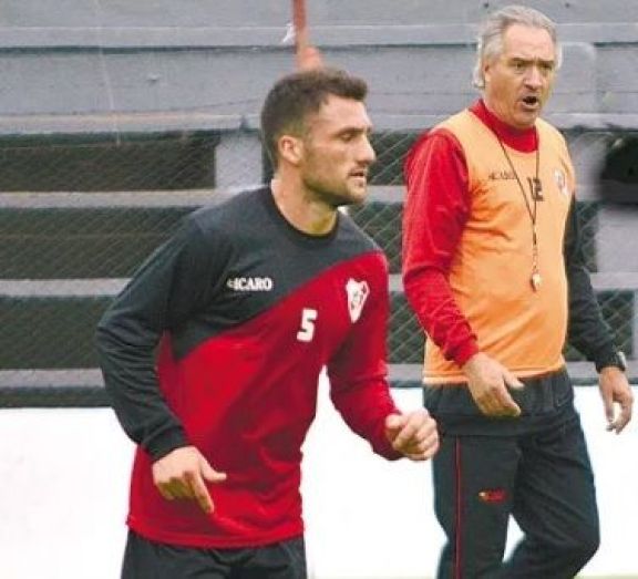 Osvaldo Young será el ayudante de campo de Franco Sosa en Guaraní 
