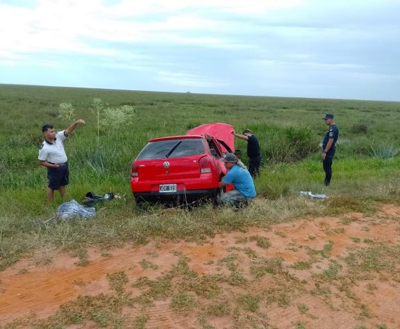 Trágico accidente en Ituzaingó: joven chocó un carpincho, volcó y falleció
