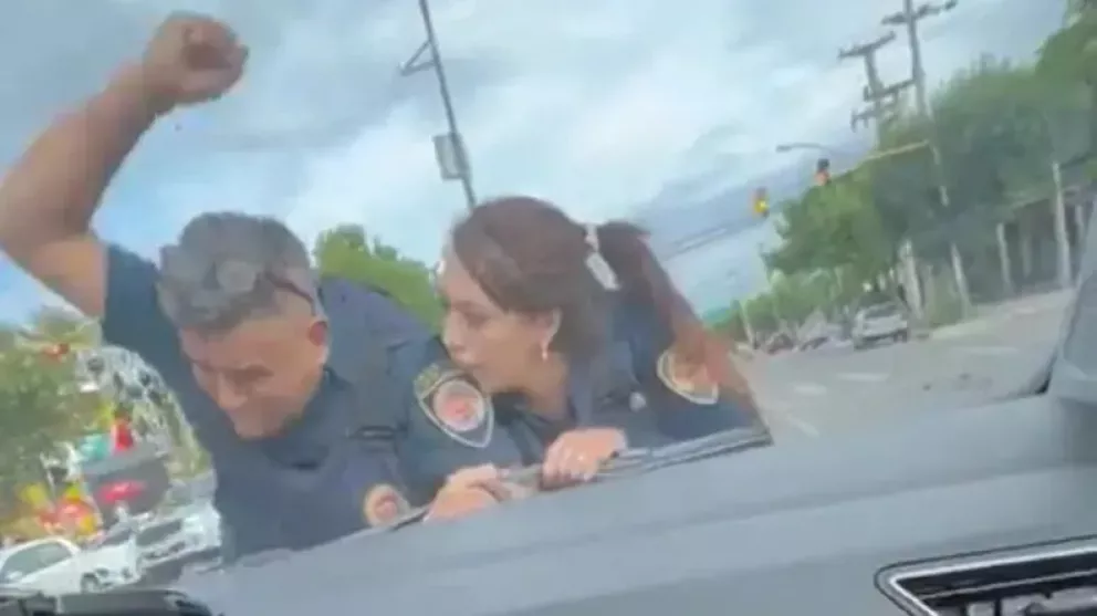 Liberan al joven conductor que arrastró a dos policías al tratar de evadir un control en Córdoba