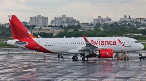 Aparecieron dos cadáveres congelados en el tren aterrizaje de un avión de Avianca en Colombia