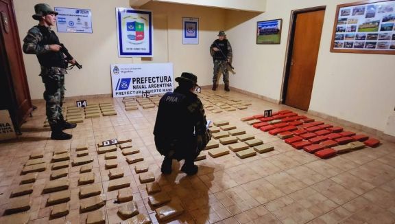 Prefectura incautó un cargamento de marihuana en Colonia Polana