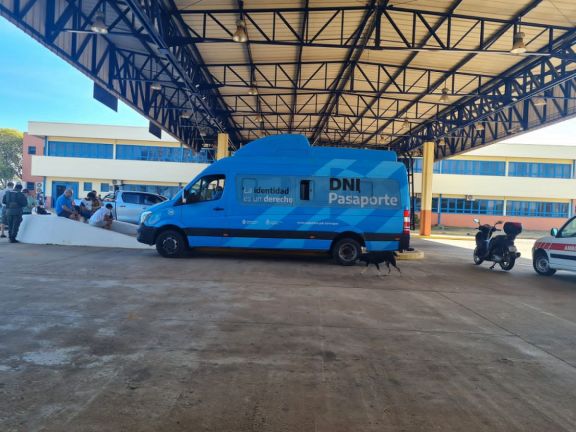 Realizan operativo de Renaper en el Centro Unificado de Frontera en Santo Tomé