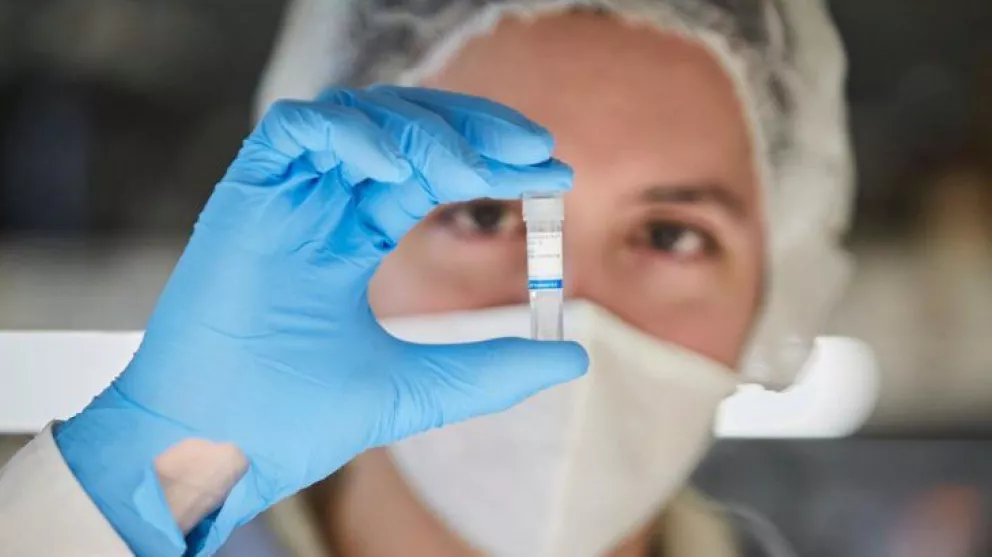 La OMS y EE.UU. advierten sobre nueva variante del coronavirus
