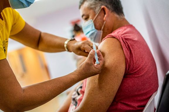 Llega a la provincia el primer lote de vacunas bivalentes 