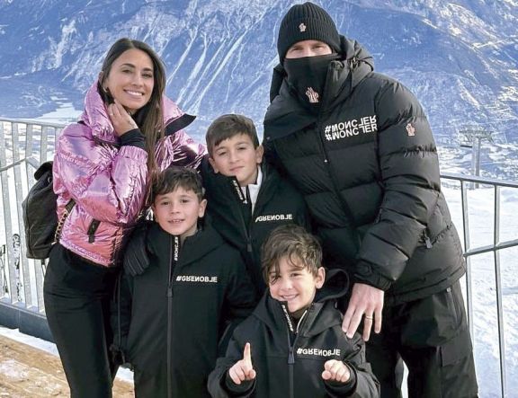 Messi y su familia  pasaron por un centro de esquí