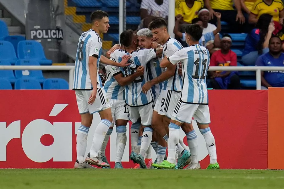 Argentina sigue en la pelea del sub 20