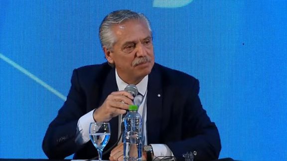  Alberto Fernández: "Estamos moviendo la economía y el desarrollo empieza a verse"
