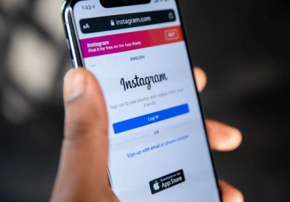 Instagram añadirá suscripciones como Twitter