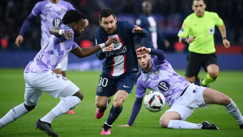 El PSG ganó de la mano de Messi, que marcó el 2-1 ante el Toulouse