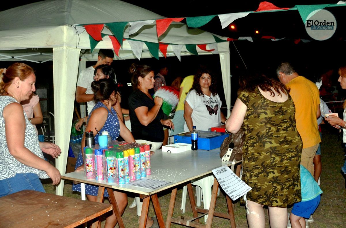 Con murgas, carrozas y mascaritas se están viviendo los Corsos 2023