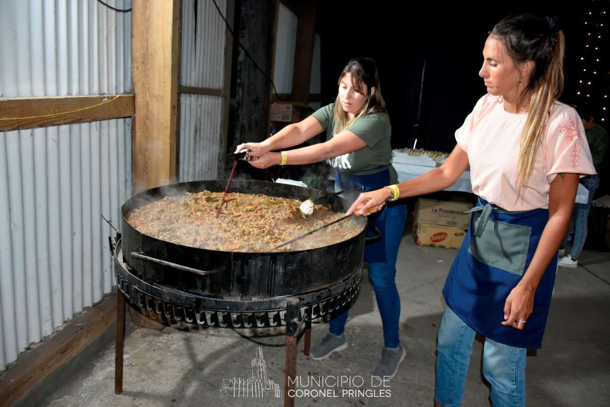 Indio Rico celebró su Fiesta Provincial del Cordero con excelente movida