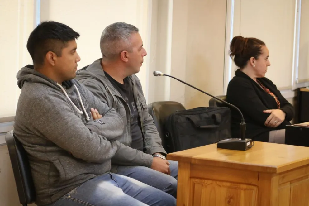 Imputaron a dos policías por agredir a un detenido