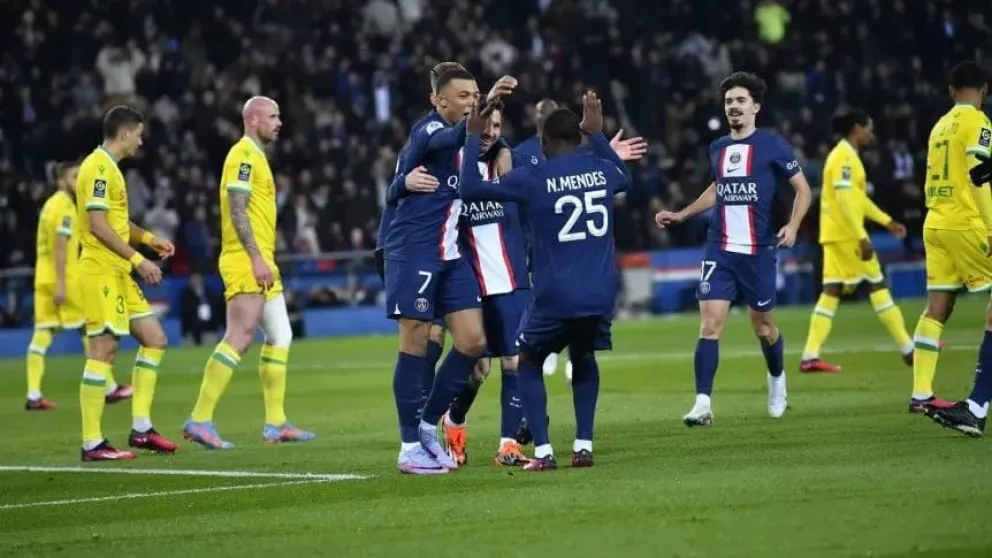 PSG venció a Nantes con aportes de Lionel Messi y Kylian Mbappé
