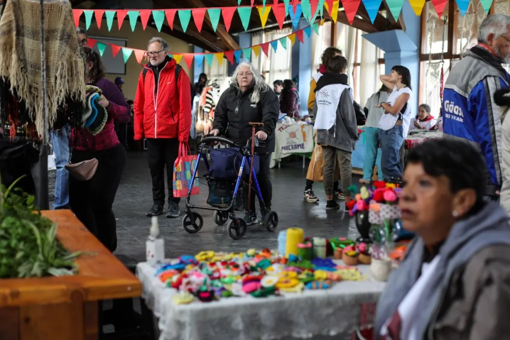 Inauguraron el "Café Panorámico en sus Manos", con feria y música en vivo