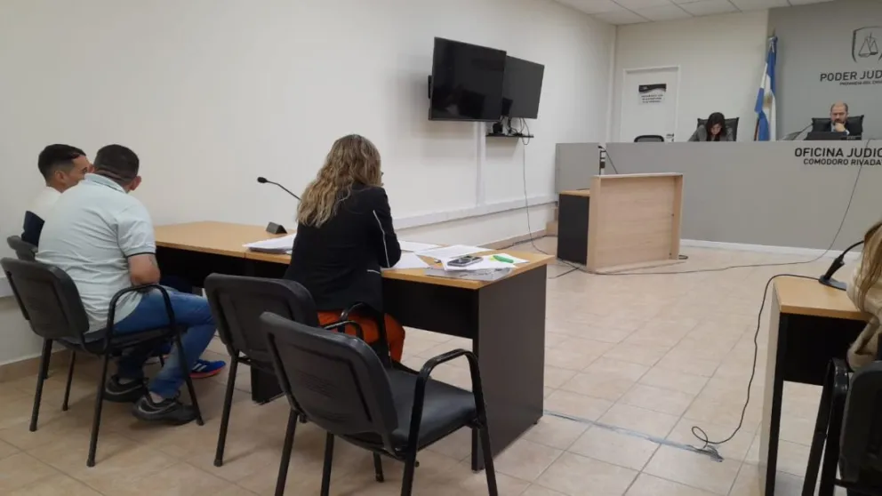 Aceptaron la condena de 3 años y 5 meses de prisión por un violento robo en barrio Roca