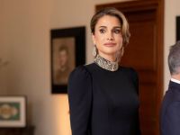 Rania de Jordania copió el estilo de Rajwa Al Saif: el elegante look que escogió para un nuevo evento real