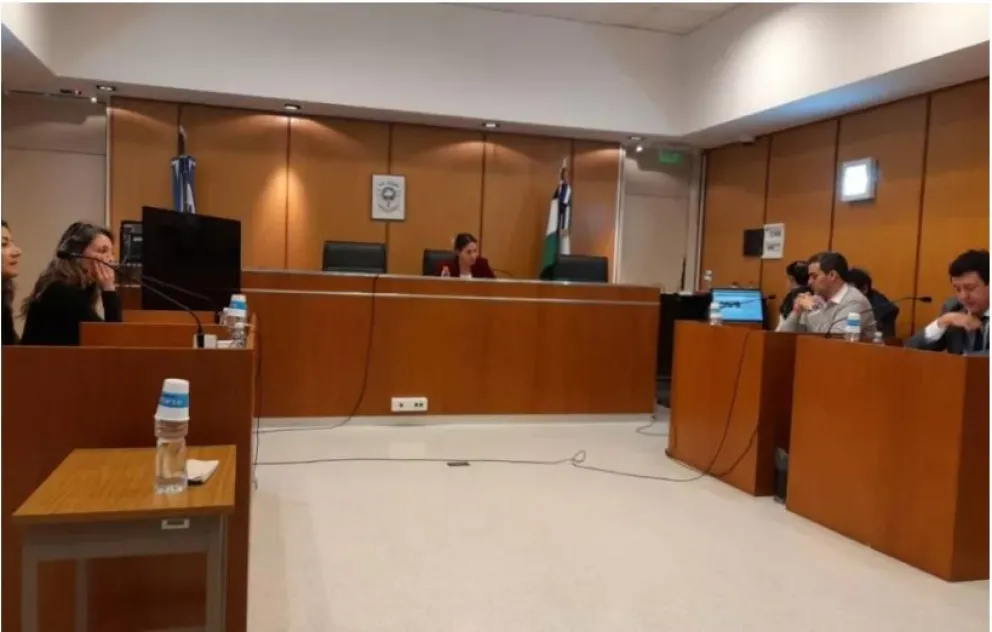 Dictaron prisión preventiva para la pareja que torturaba a sus hijos 