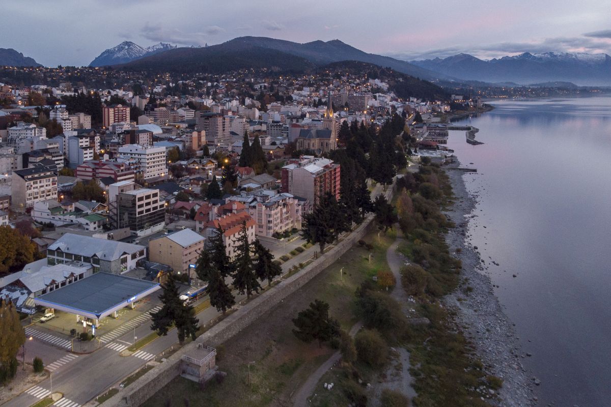 Presentan dos proyectos para solucionar la falta de agua en Bariloche 
